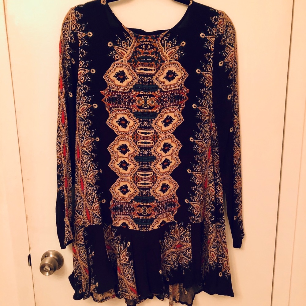 Free people tunic dress with open back, size S